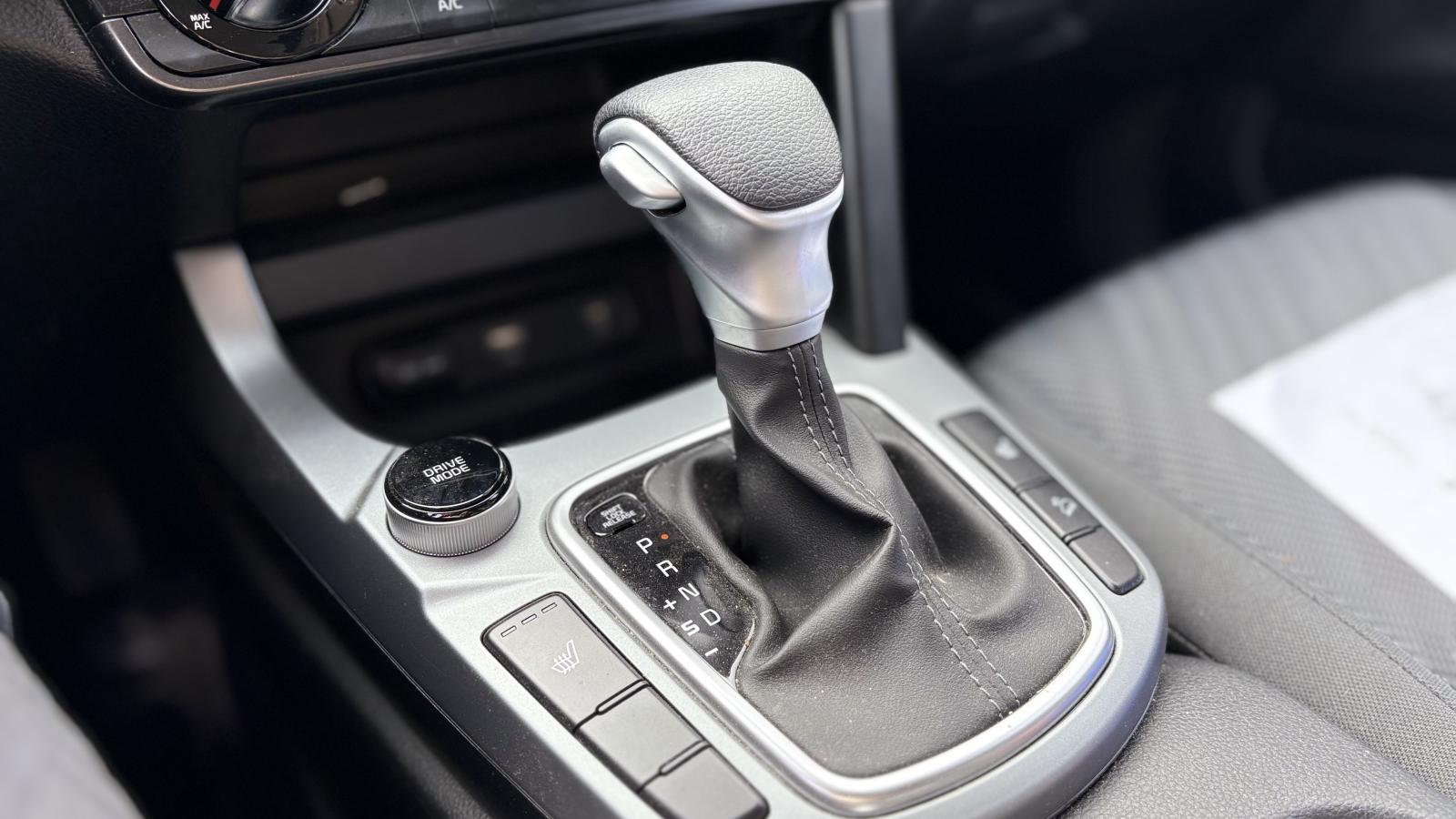 2024 Kia Seltos - Image 22