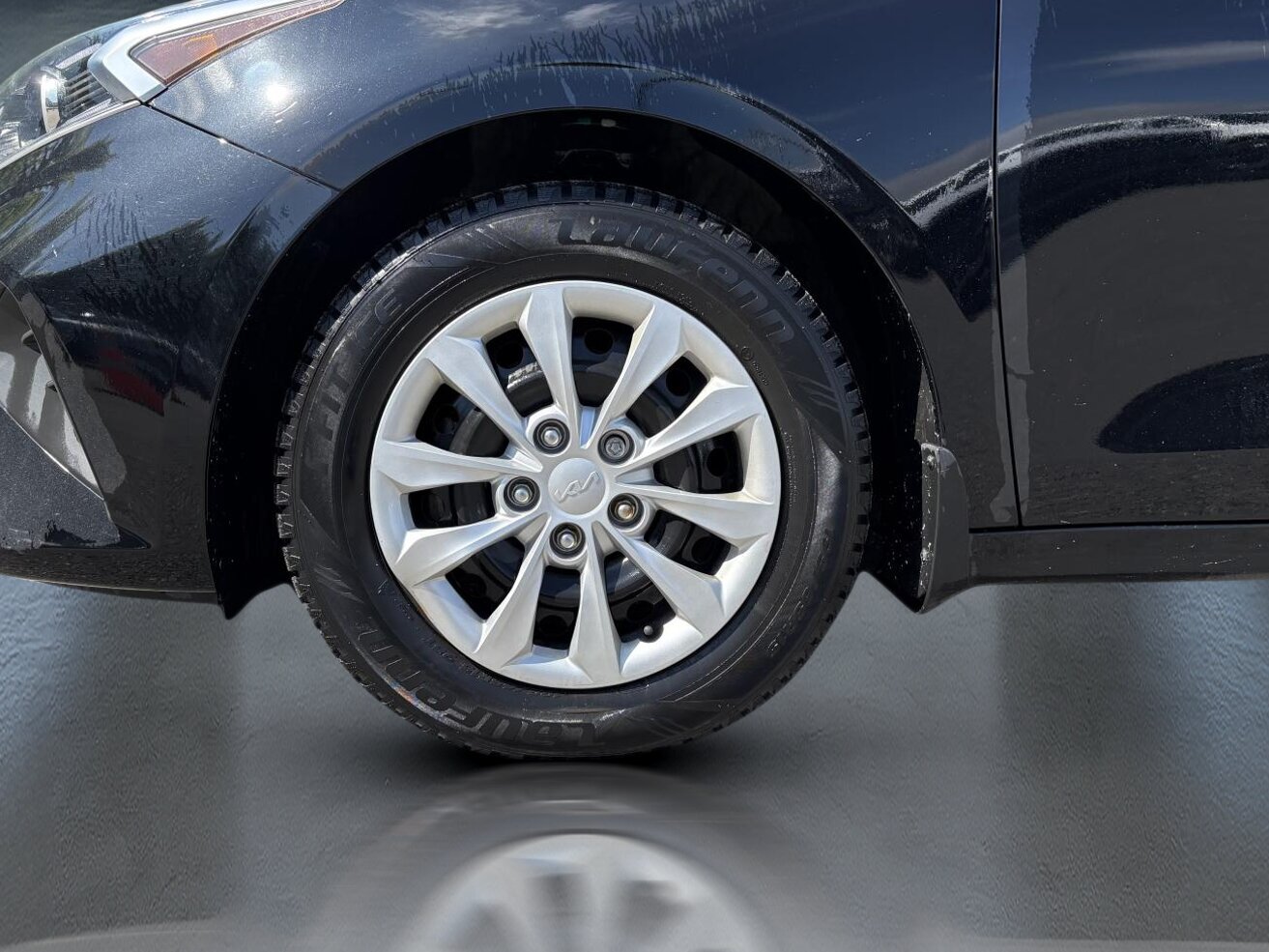2022 Kia Forte - Image 5