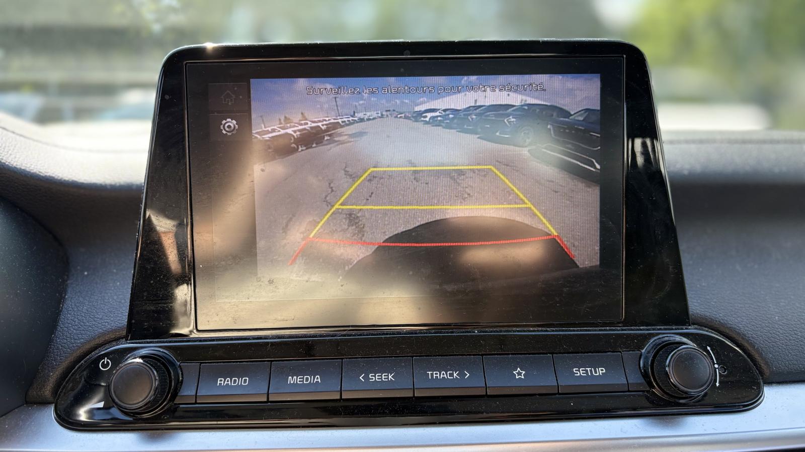 2022 Kia Forte - Image 20