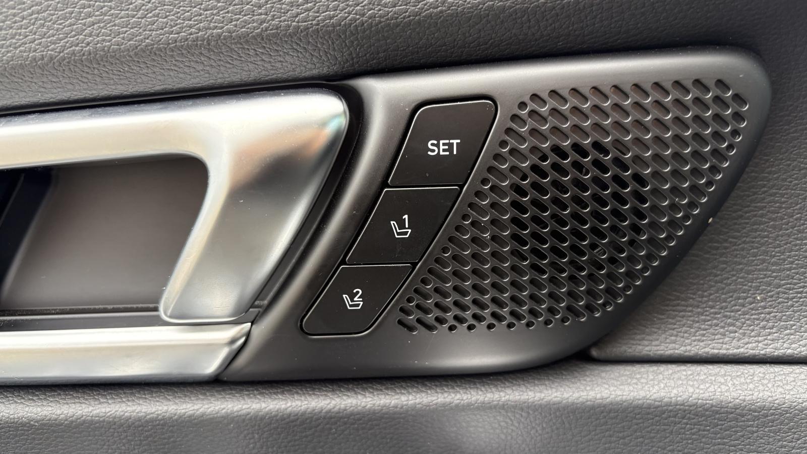2025 Kia Telluride - Image 11