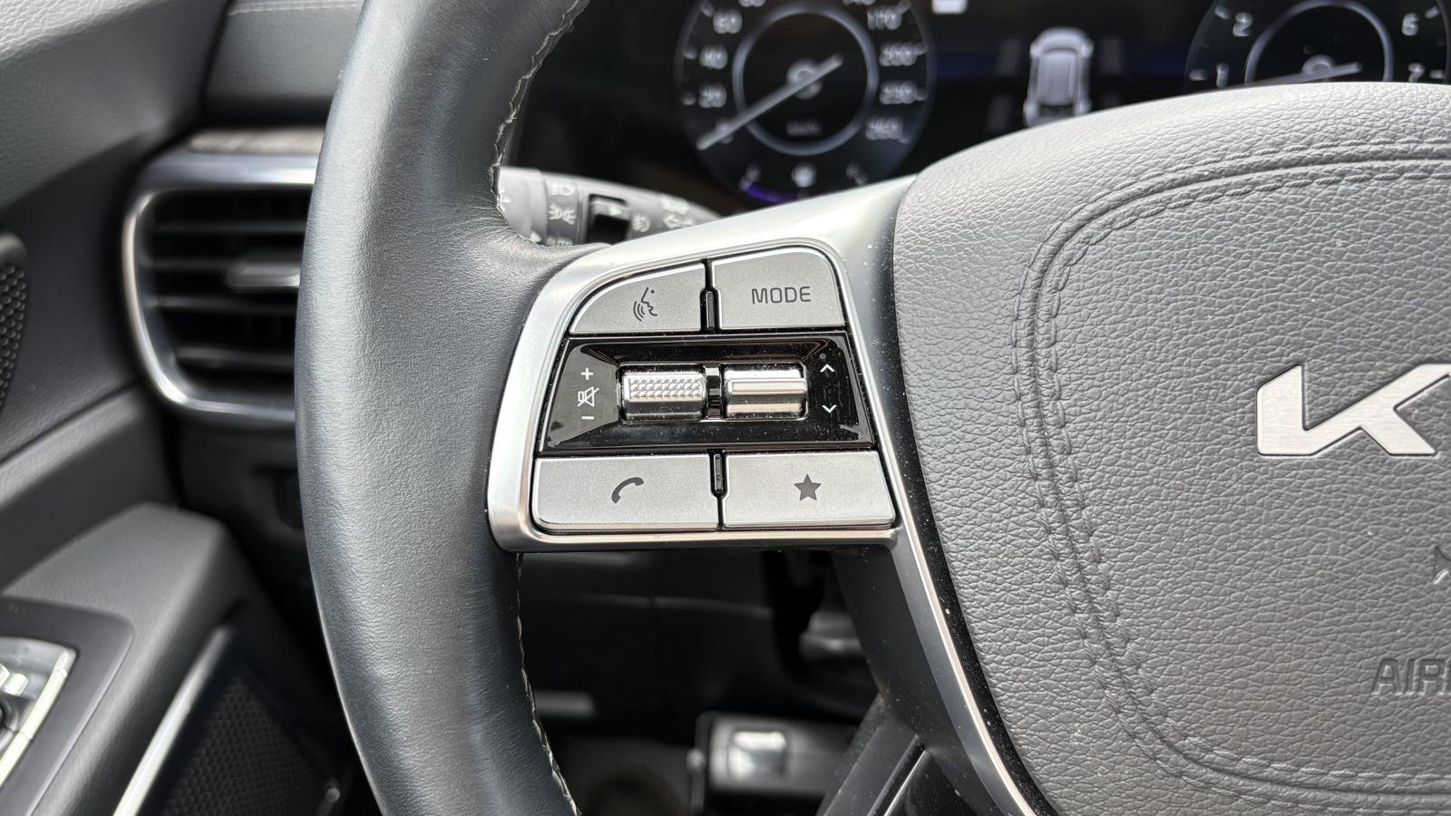 2025 Kia Telluride - Image 20