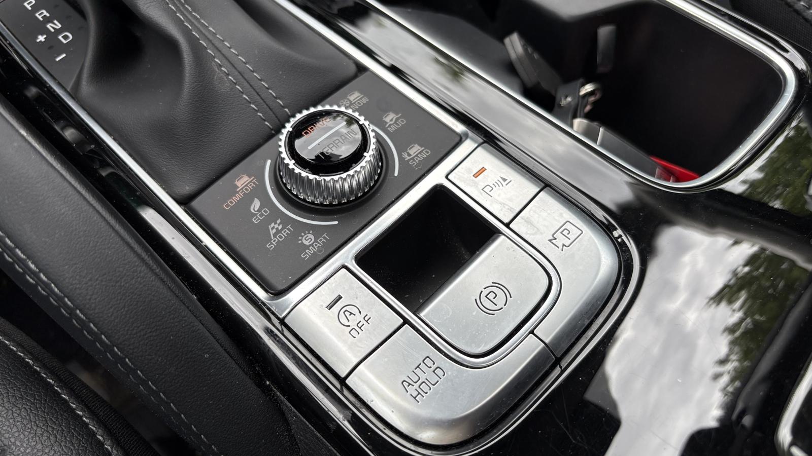 2025 Kia Telluride - Image 30