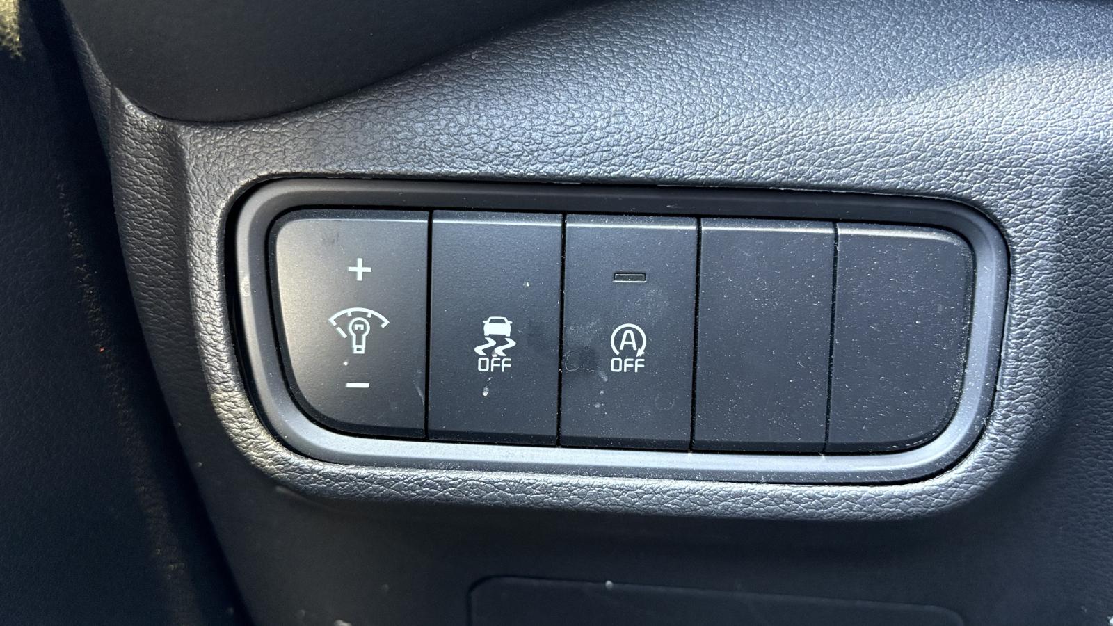 2023 Kia Soul - Image 12