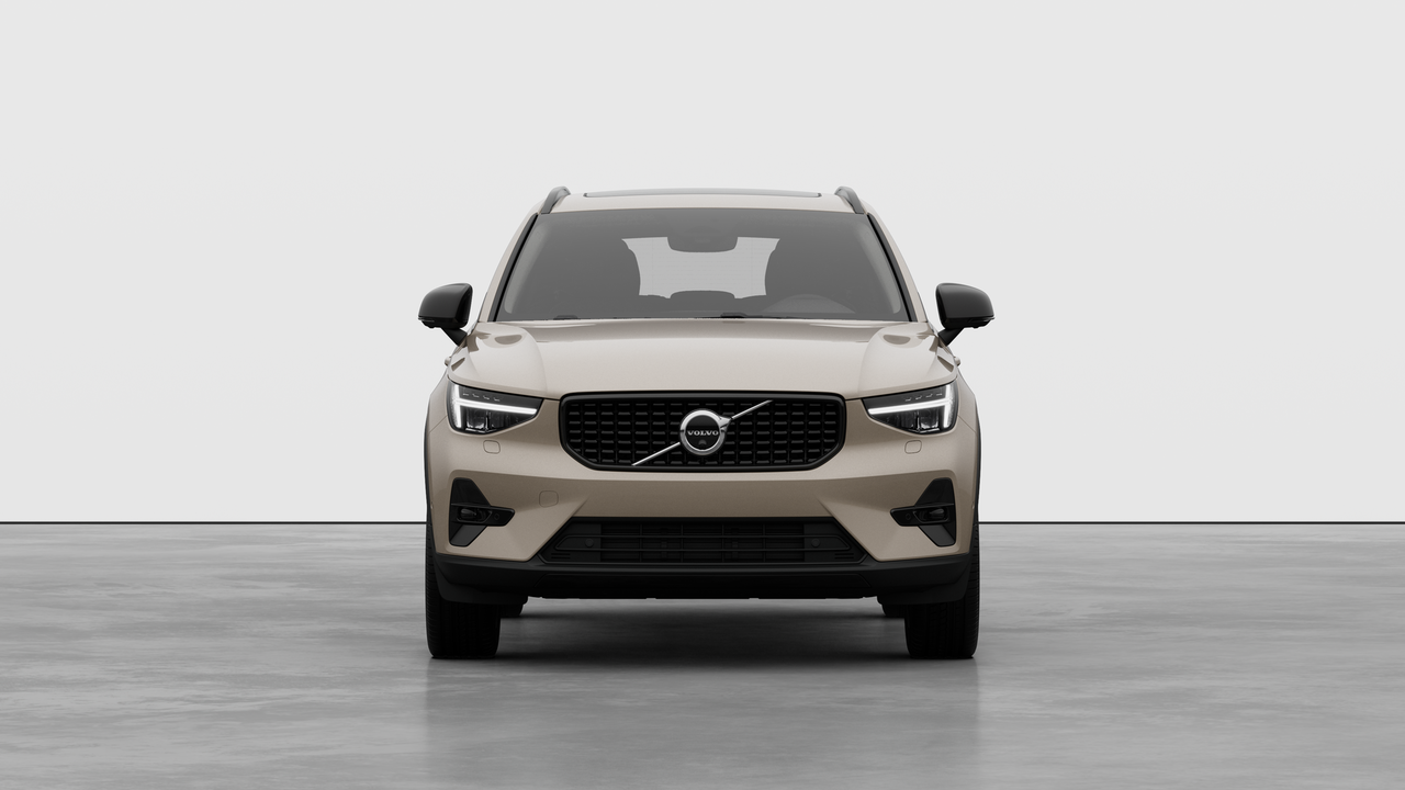 2026 Volvo XC40 - Image 5