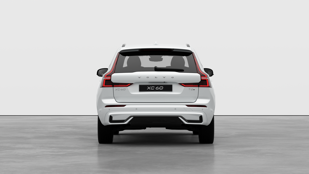 2026 Volvo XC60 Plug-In Hybrid - Image 6