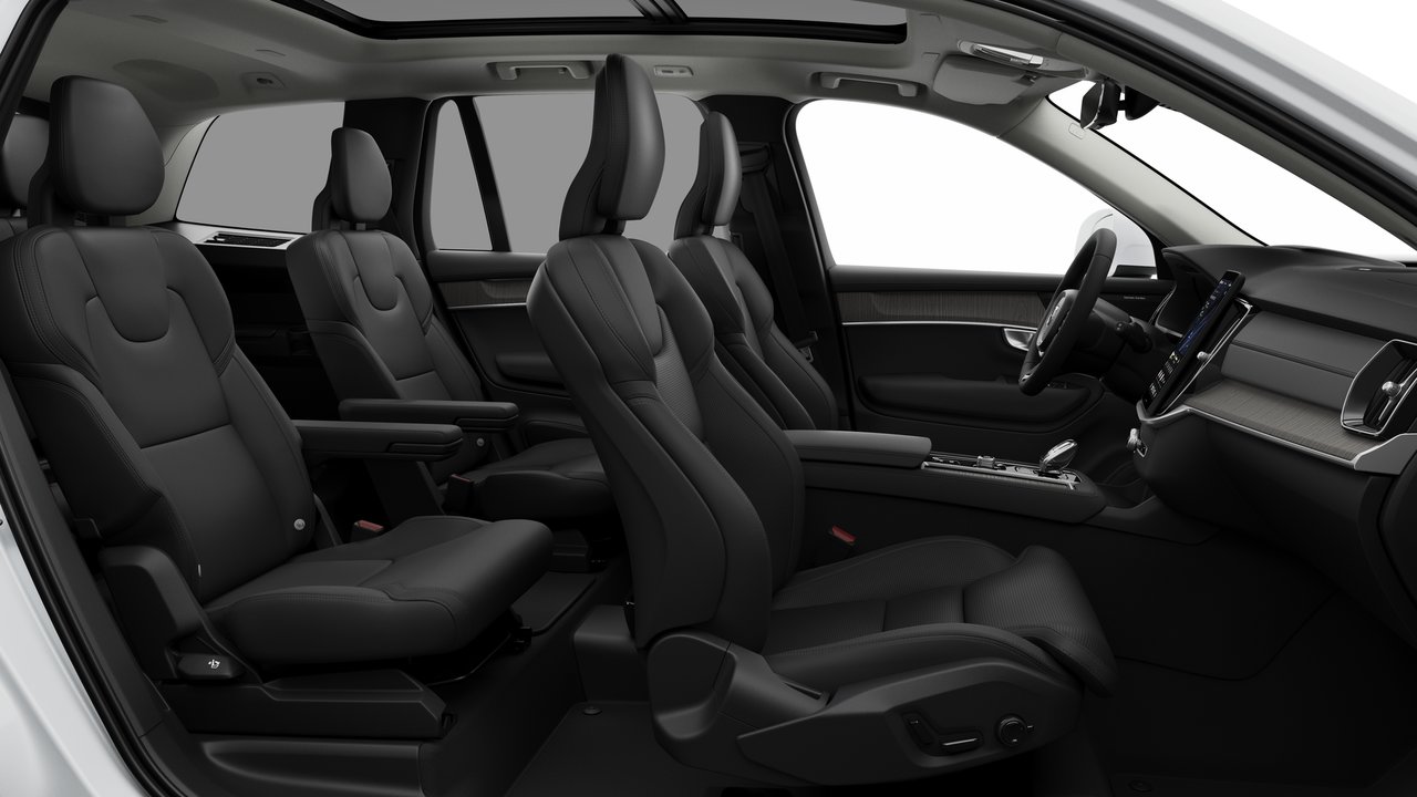 2026 Volvo XC90 - Image 13