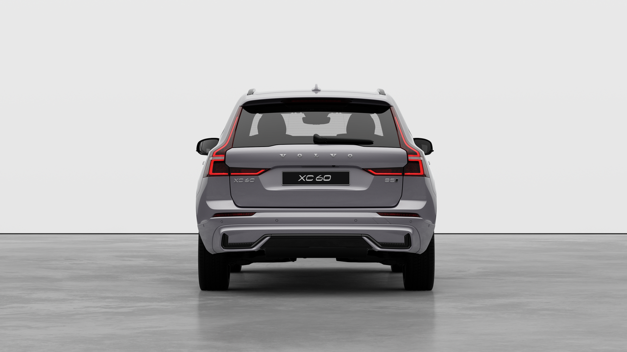 2026 Volvo XC60 - Image 6