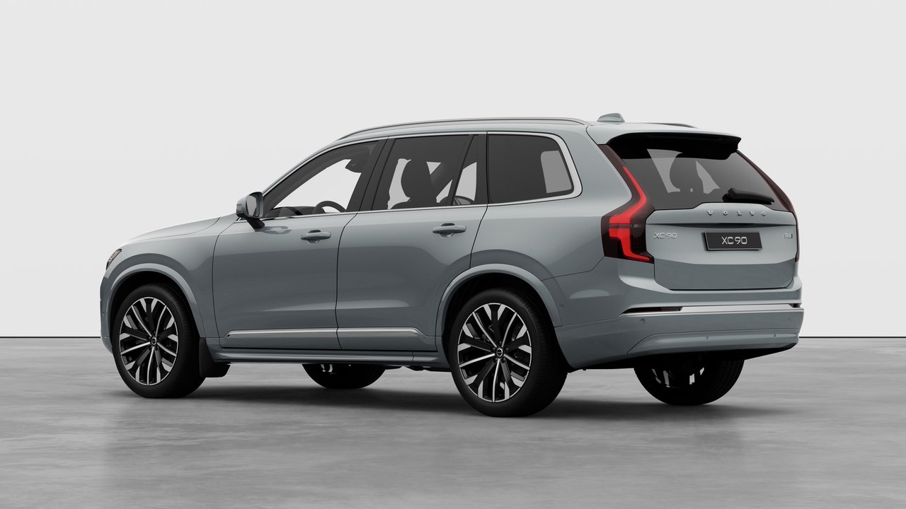 2026 Volvo XC90 - Image 2