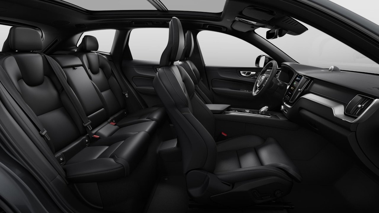 2025 Volvo XC60 Plug-In Hybrid - Image 11
