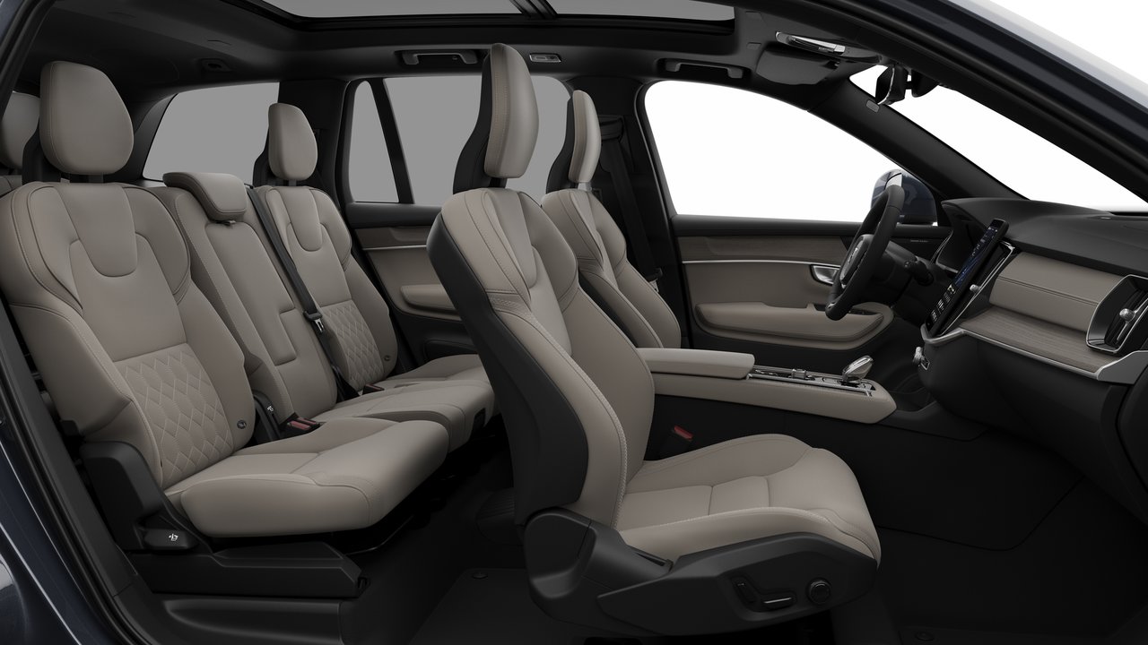 2026 Volvo XC90 Plug-In Hybrid - Image 13