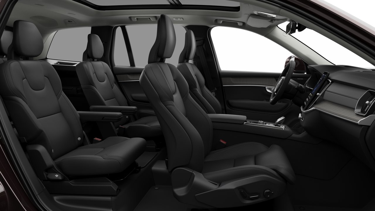 2026 Volvo XC90 - Image 13