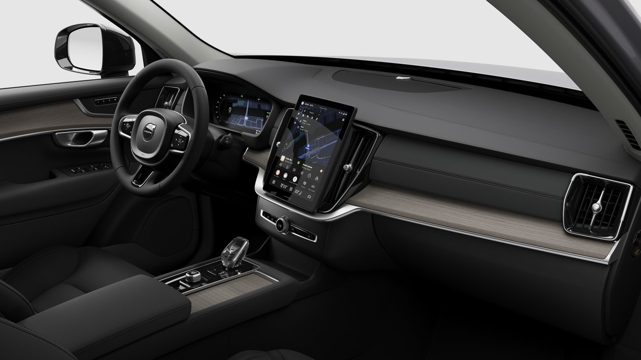 2026 Volvo XC90 Plug-In Hybrid - Image 10