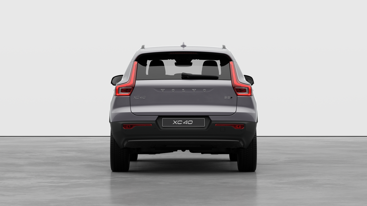 2026 Volvo XC40 - Image 6