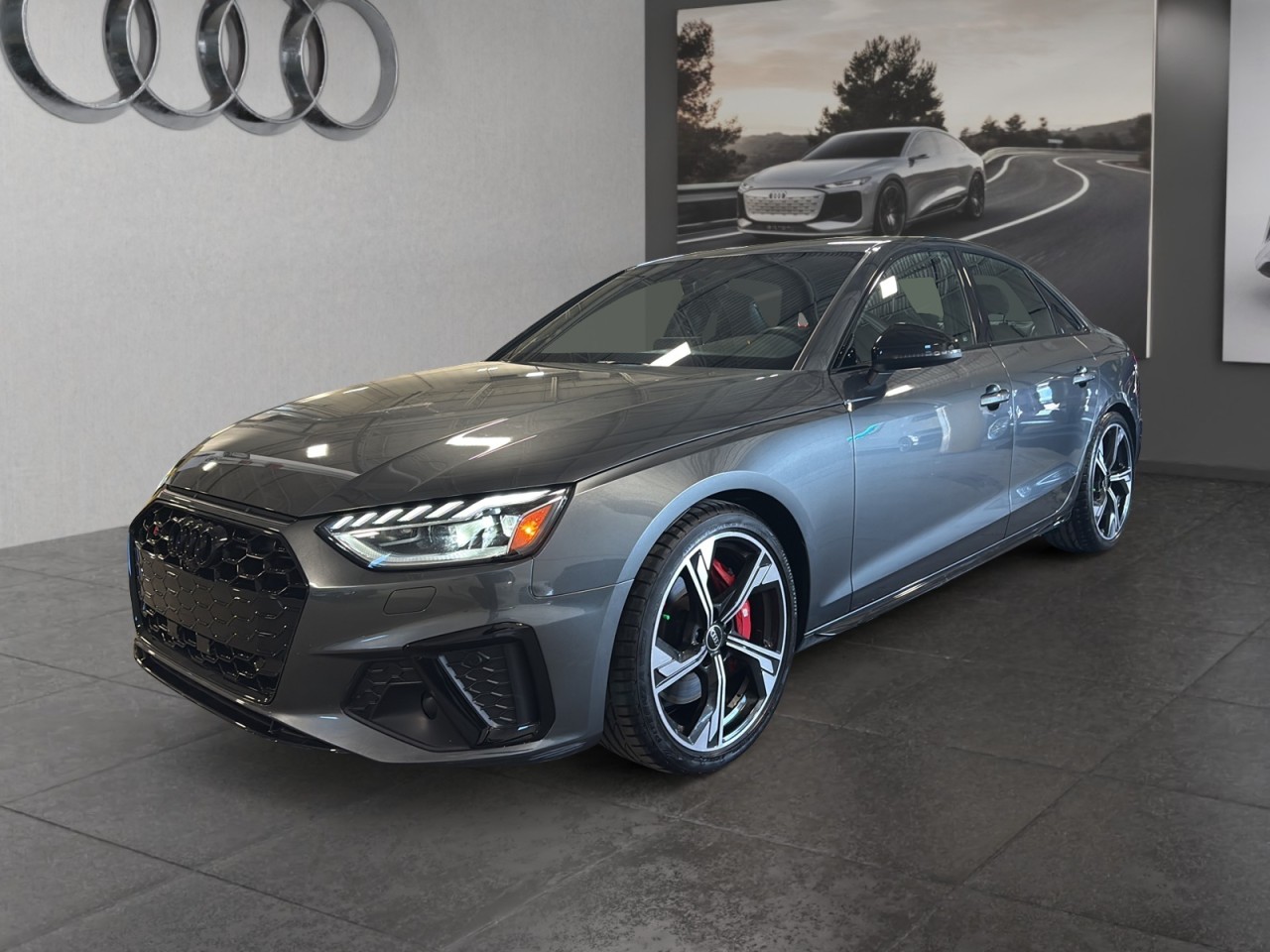2023 Audi S4 - Image 3