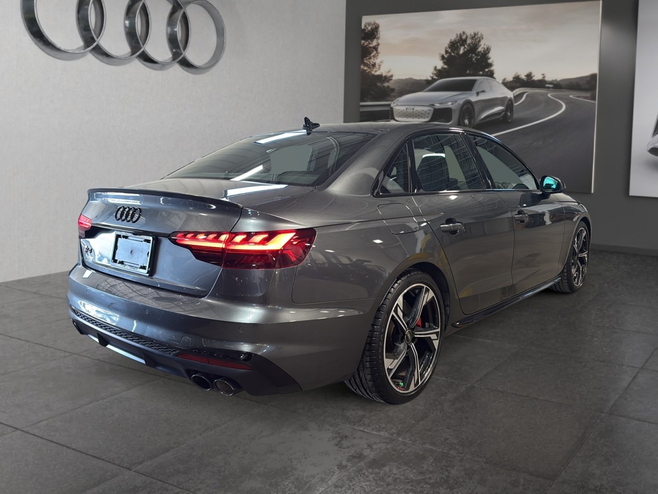 2023 Audi S4 - Image 5