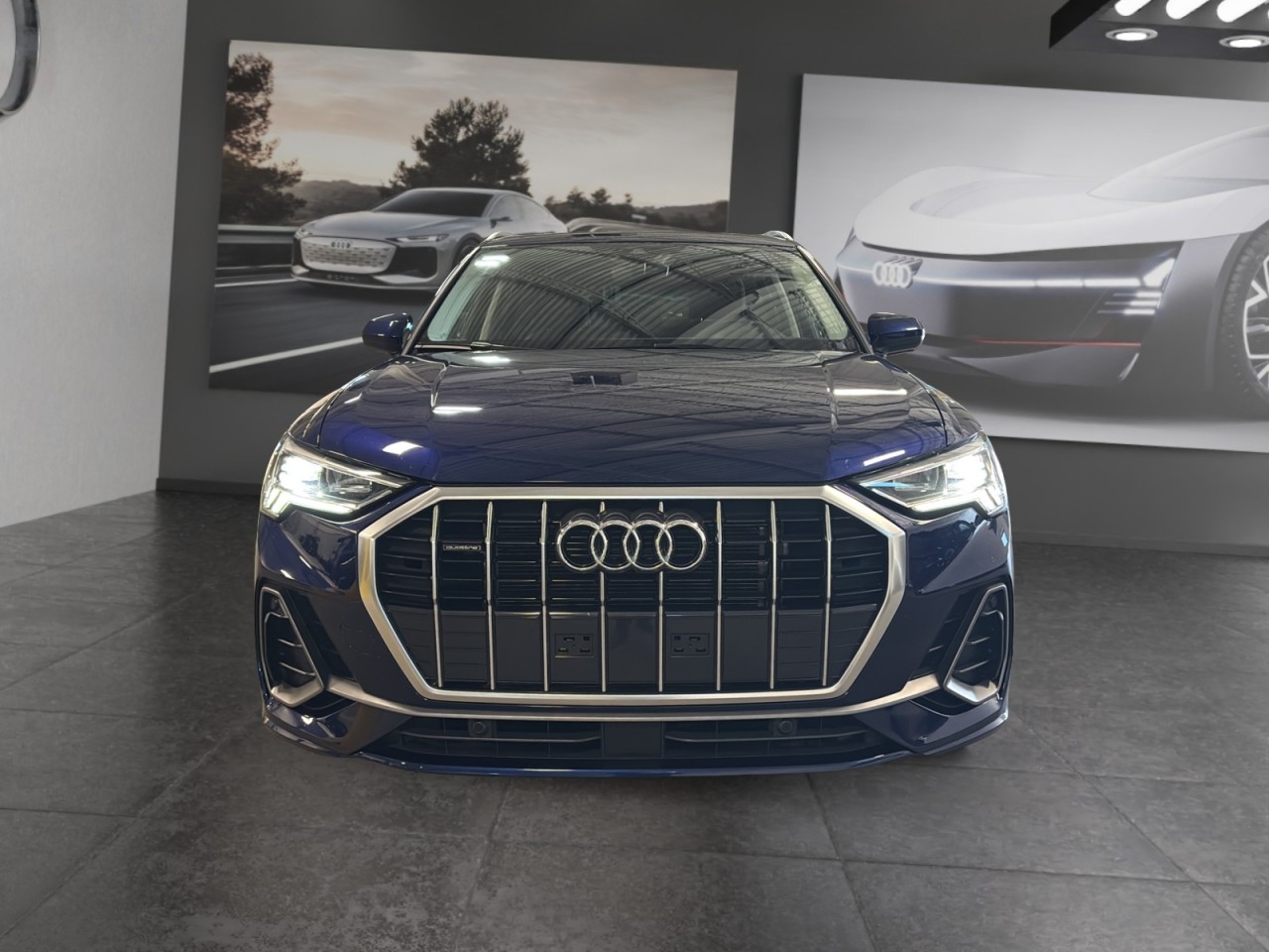 2023 Audi Q3 - Image 2