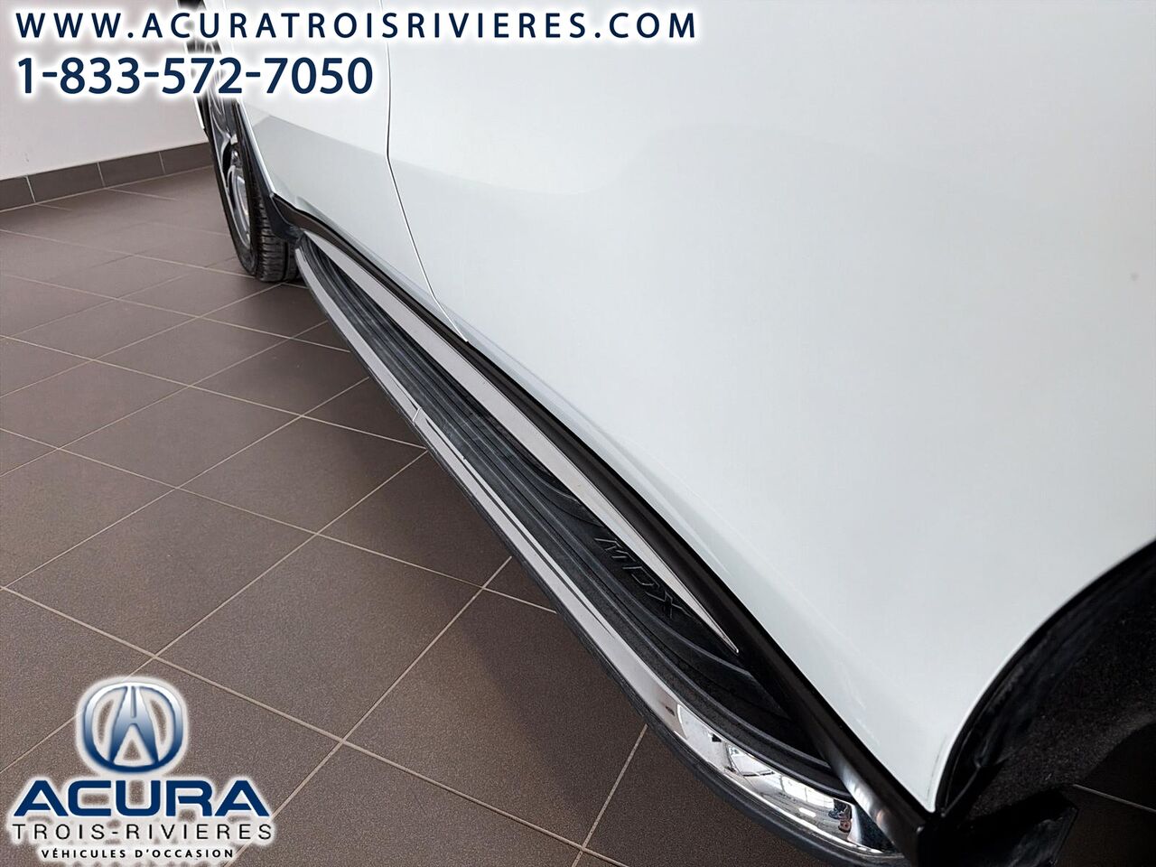2017 Acura MDX - Image 13