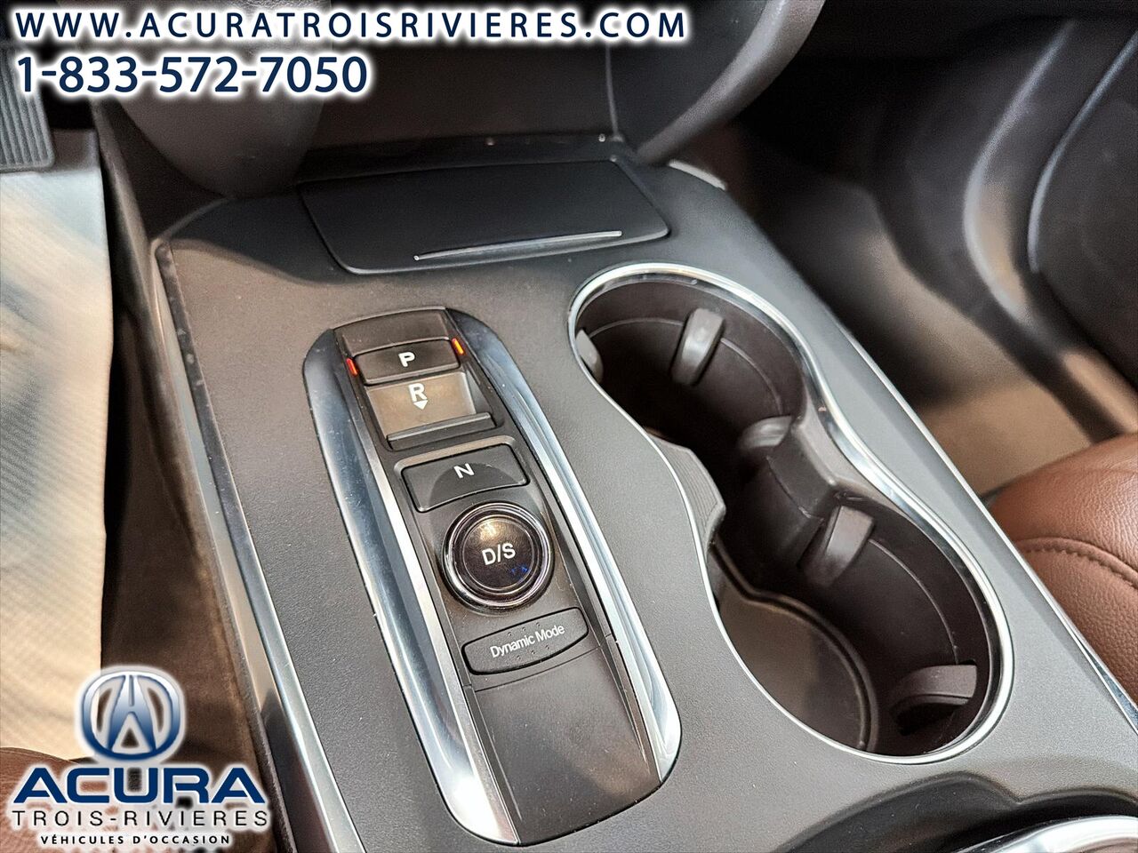 2017 Acura MDX - Image 25