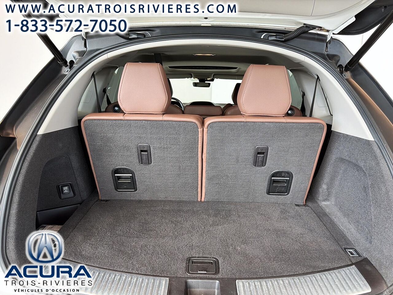 2017 Acura MDX - Image 29