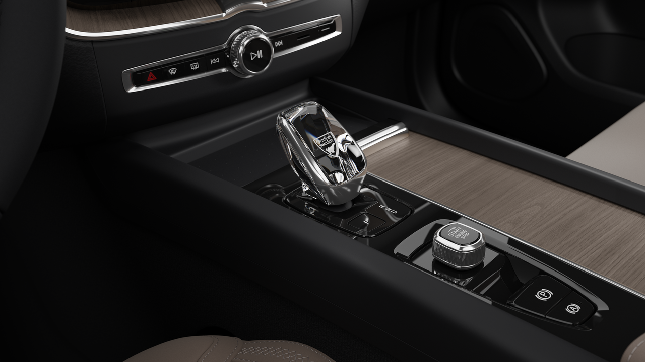 2026 Volvo XC60 - Image 11