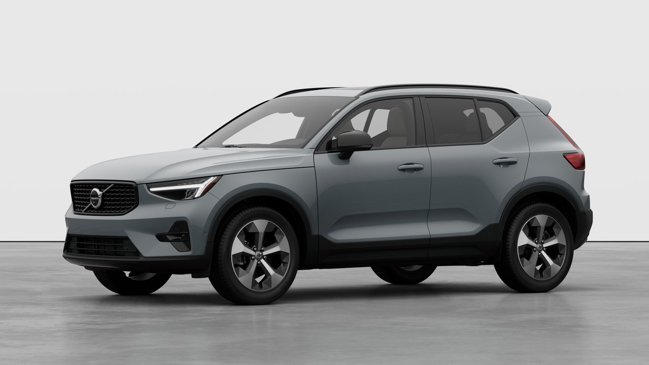 2026 Volvo XC40