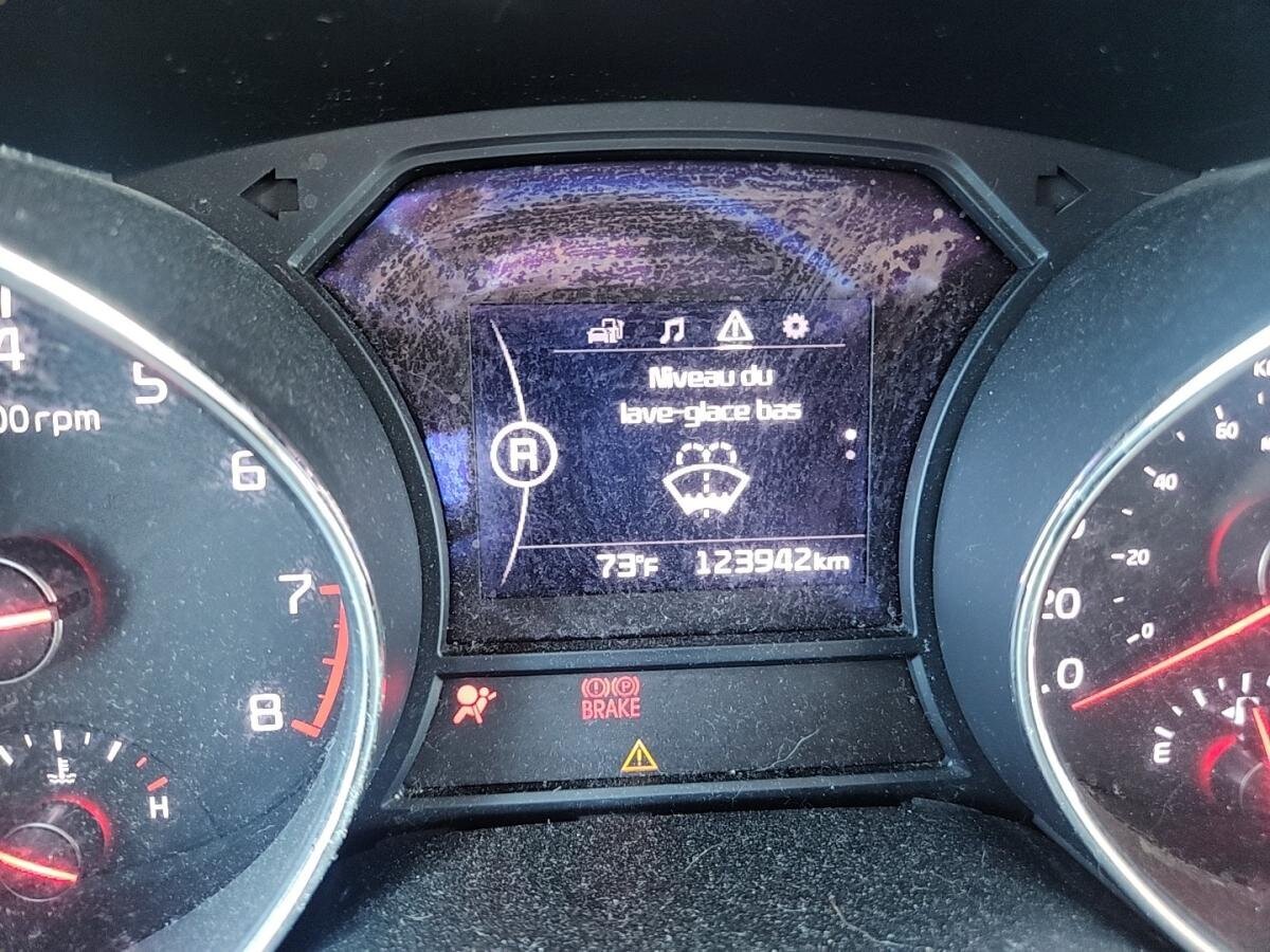 2018 Kia Sedona - Image 15