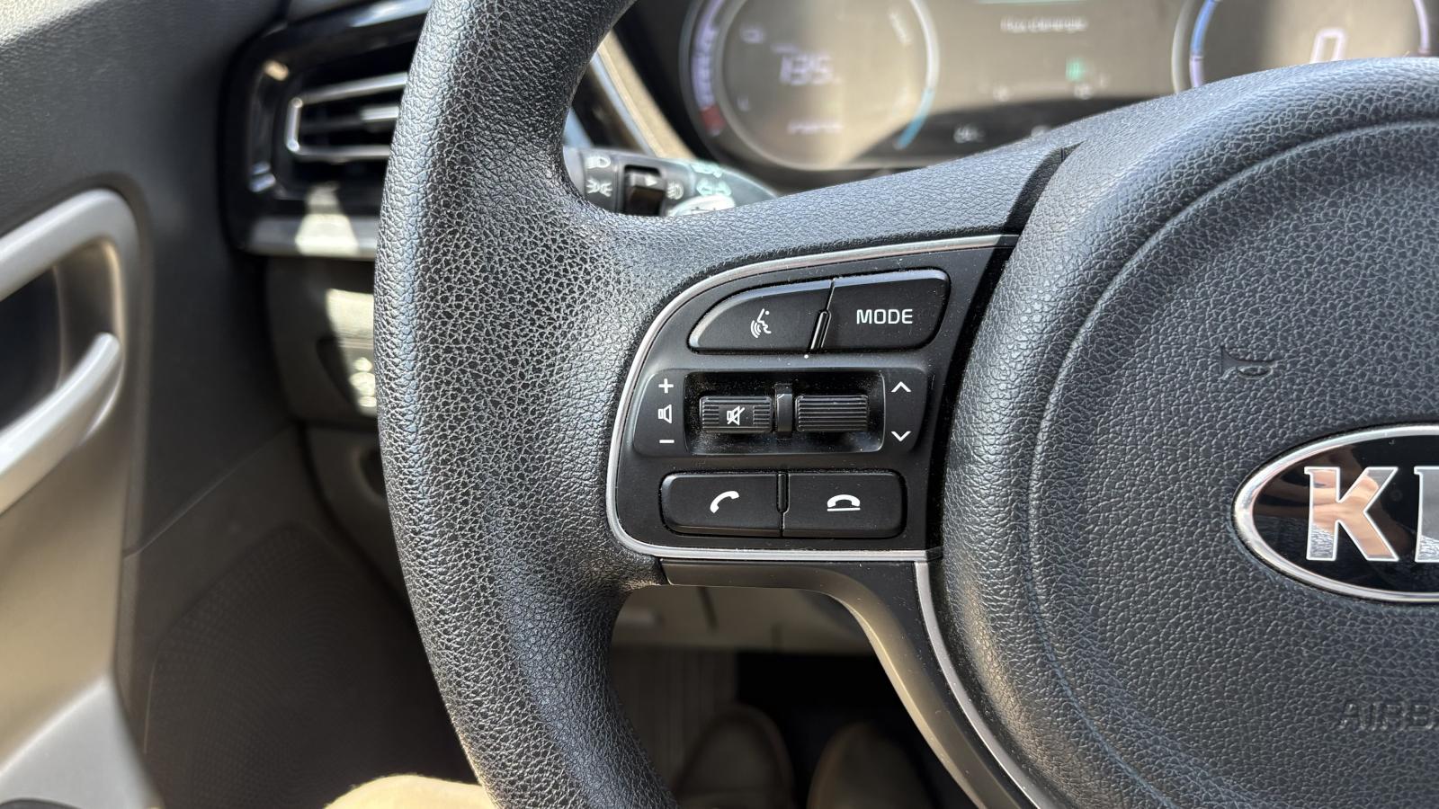 2021 Kia Niro - Image 13