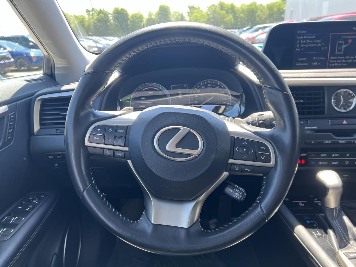 2021 Lexus RX 450h - Image 26