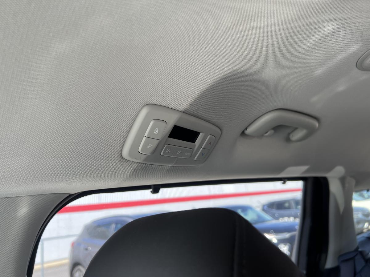2023 Kia Carnival - Image 22