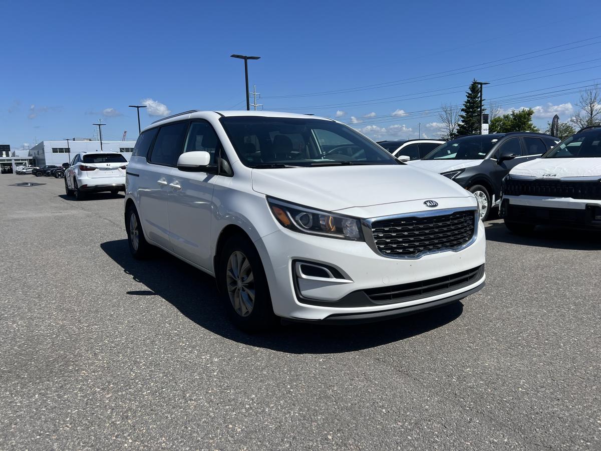 2020 Kia Sedona - Image 4