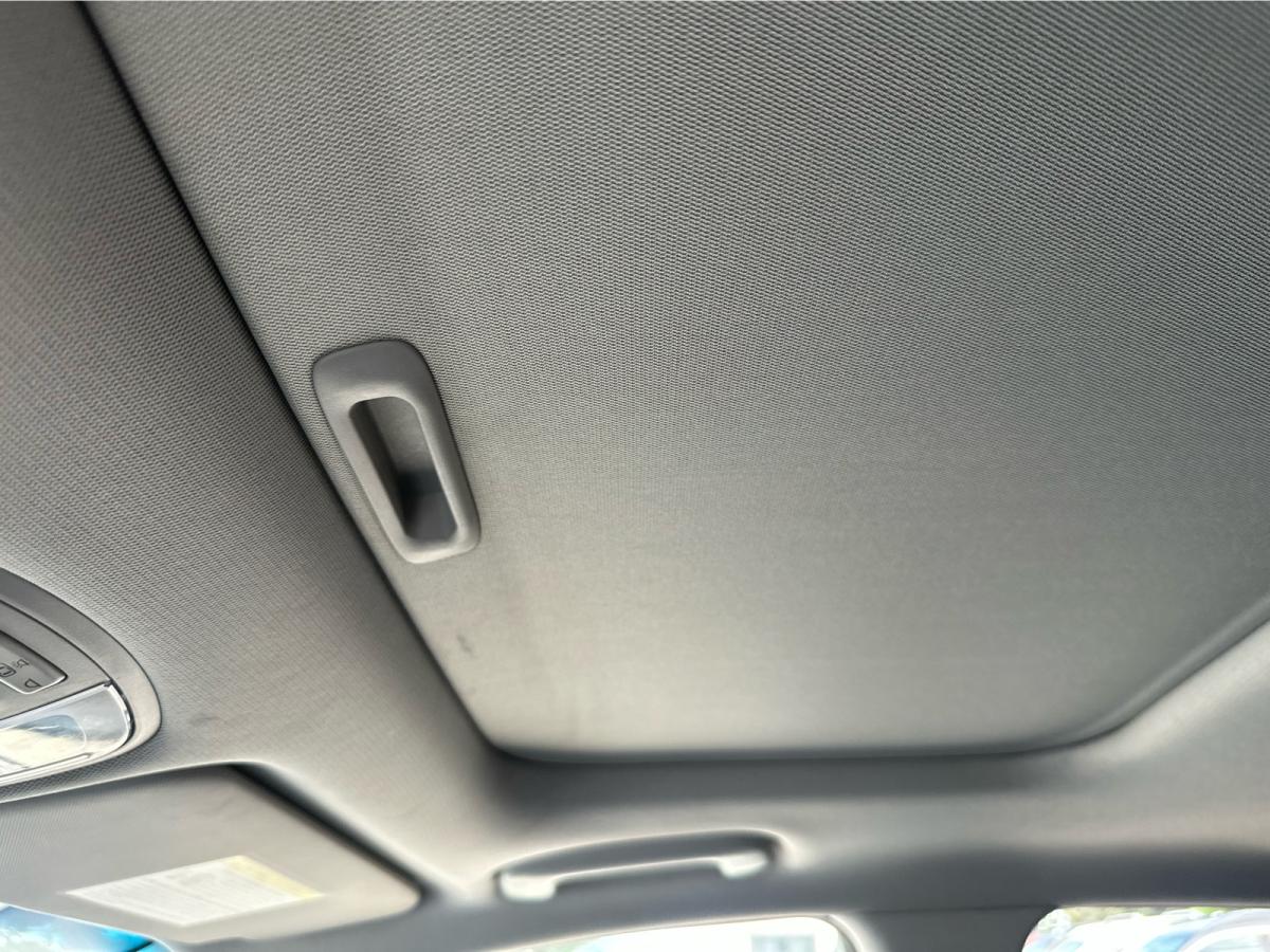 2019 Hyundai Kona Electric - Image 22