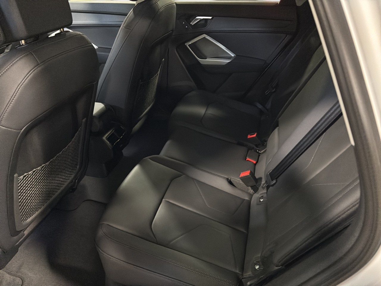 2025 Audi Q3 - Image 7