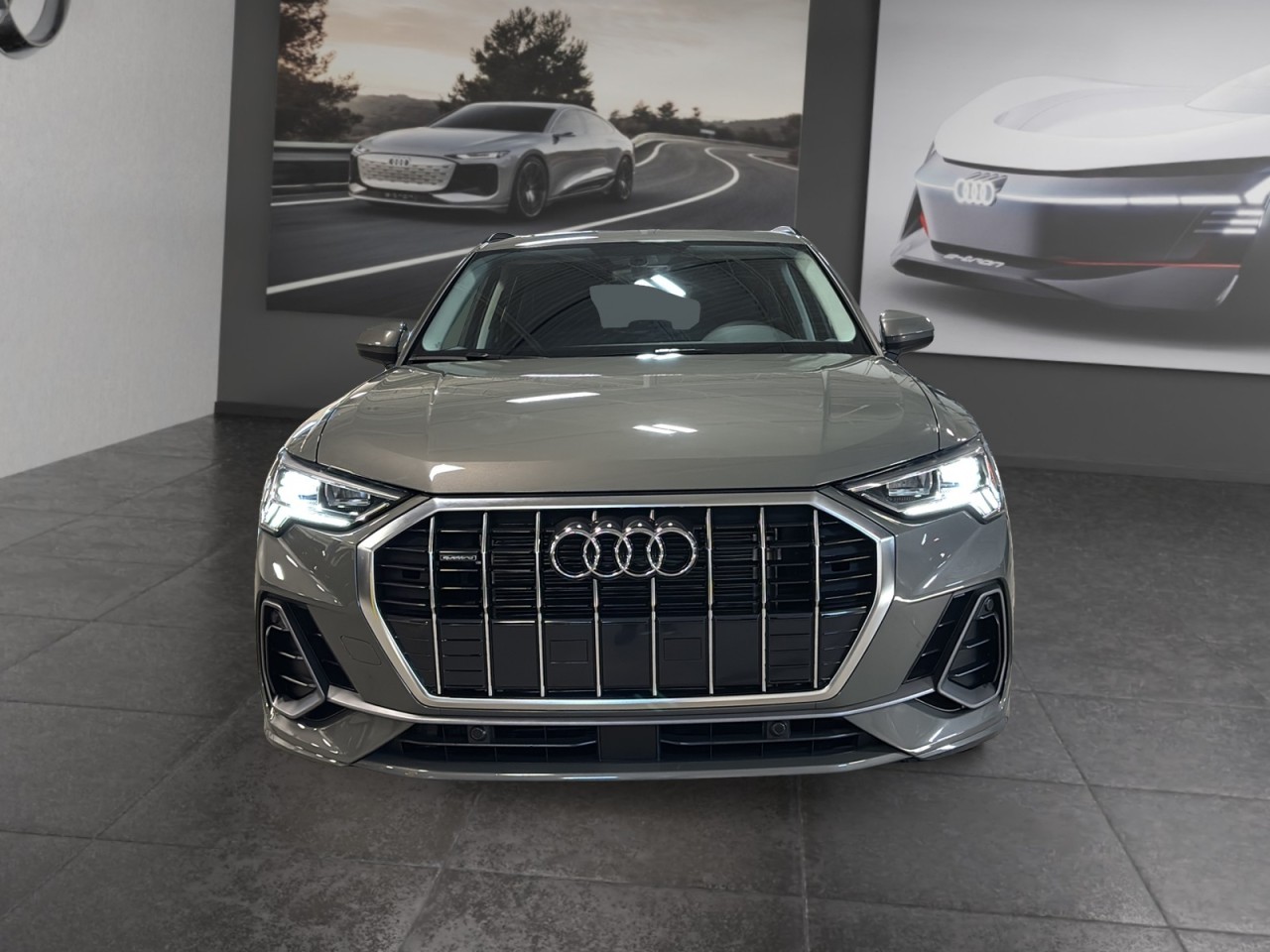 2025 Audi Q3 - Image 2