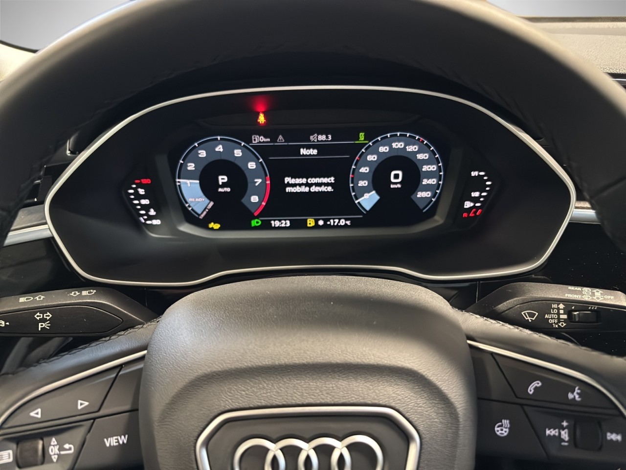 2025 Audi Q3 - Image 14