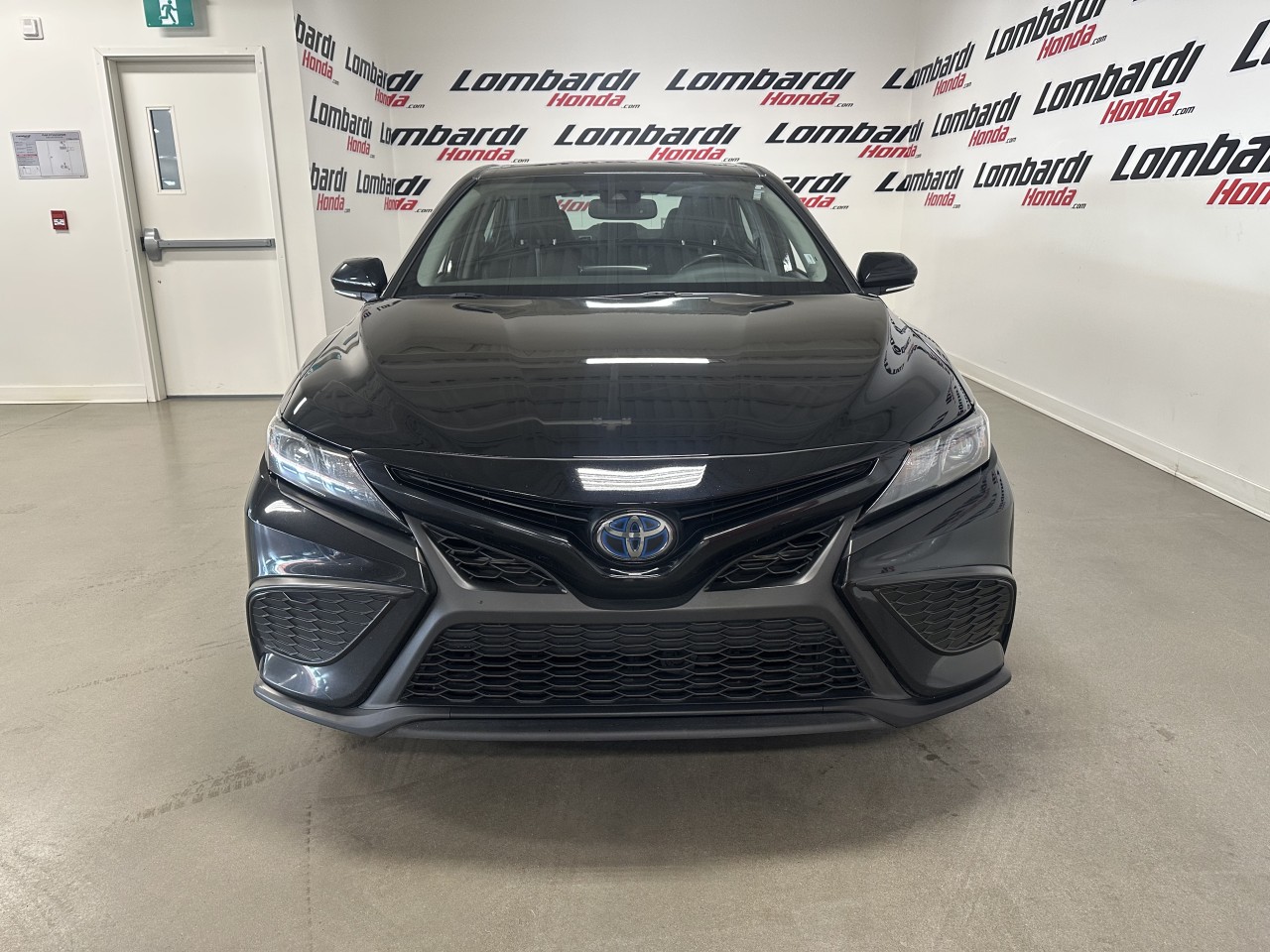 2023 Toyota Camry - Image 3