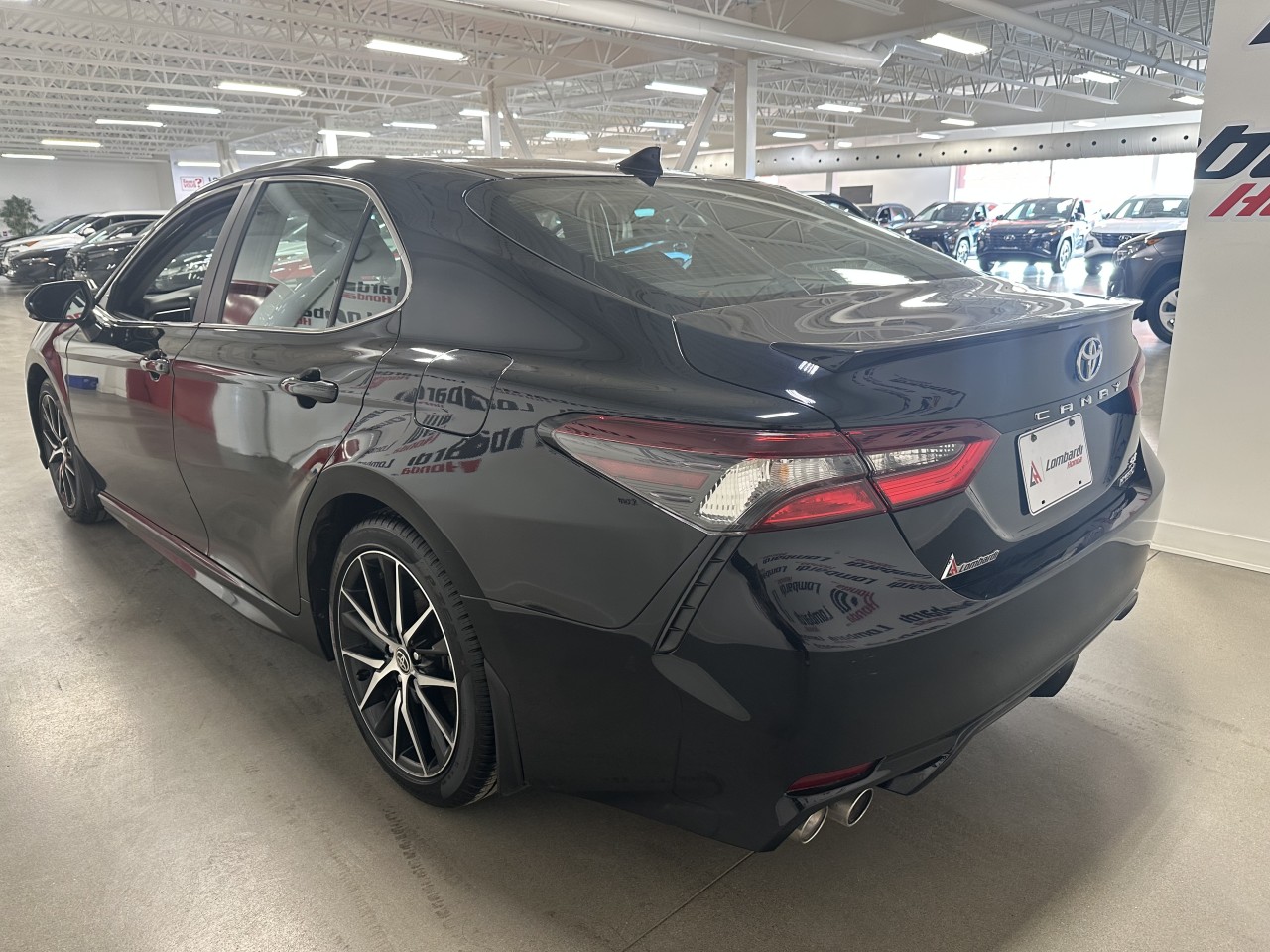 2023 Toyota Camry - Image 8