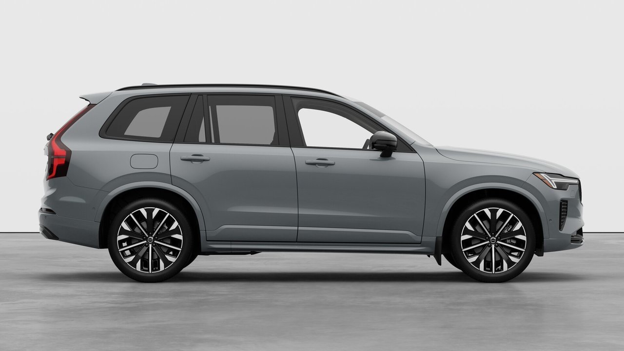 2026 Volvo XC90 PLUG-IN HYBRID - Image 7