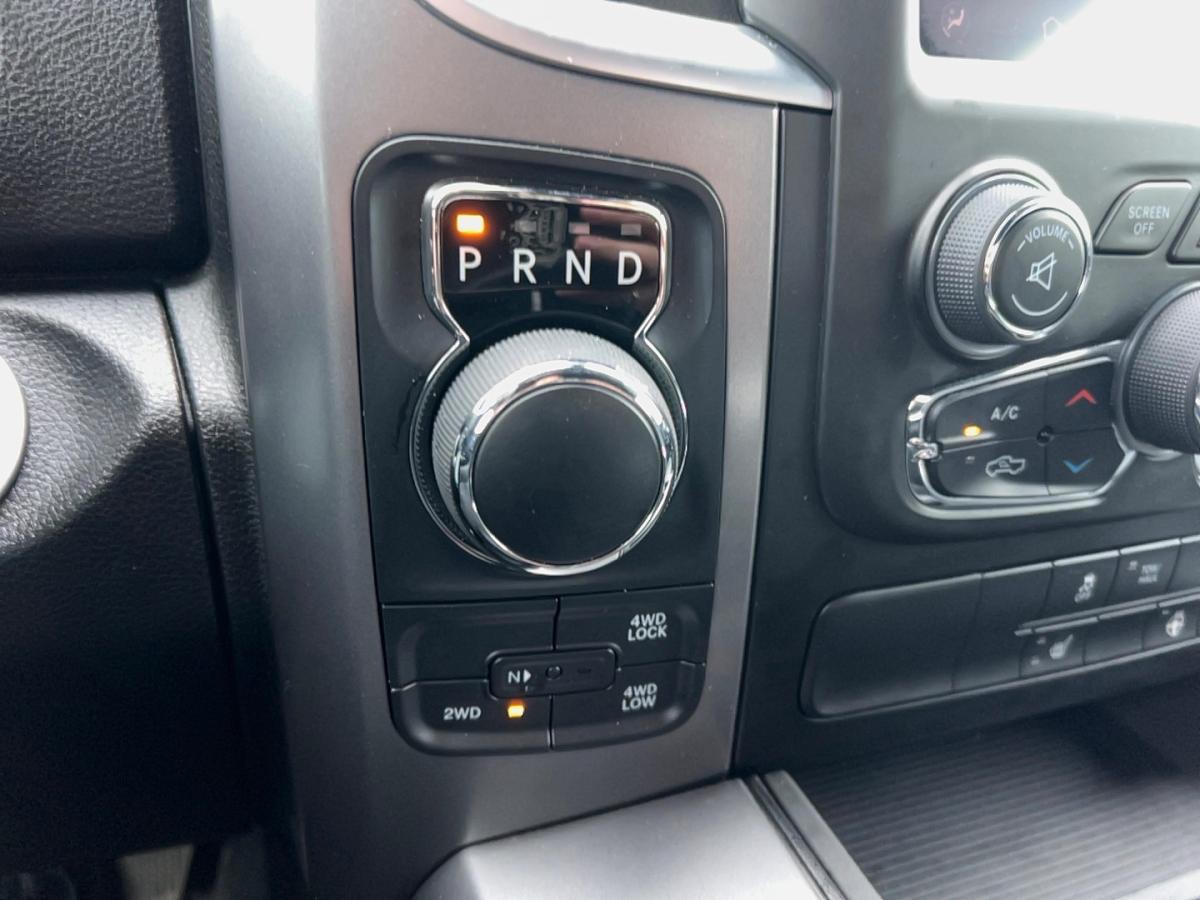 2022 RAM 1500 Classic - Image 12