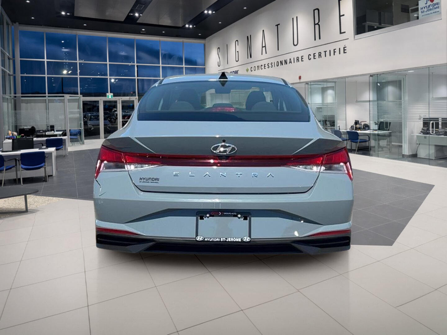 2023 Hyundai Elantra - Image 6