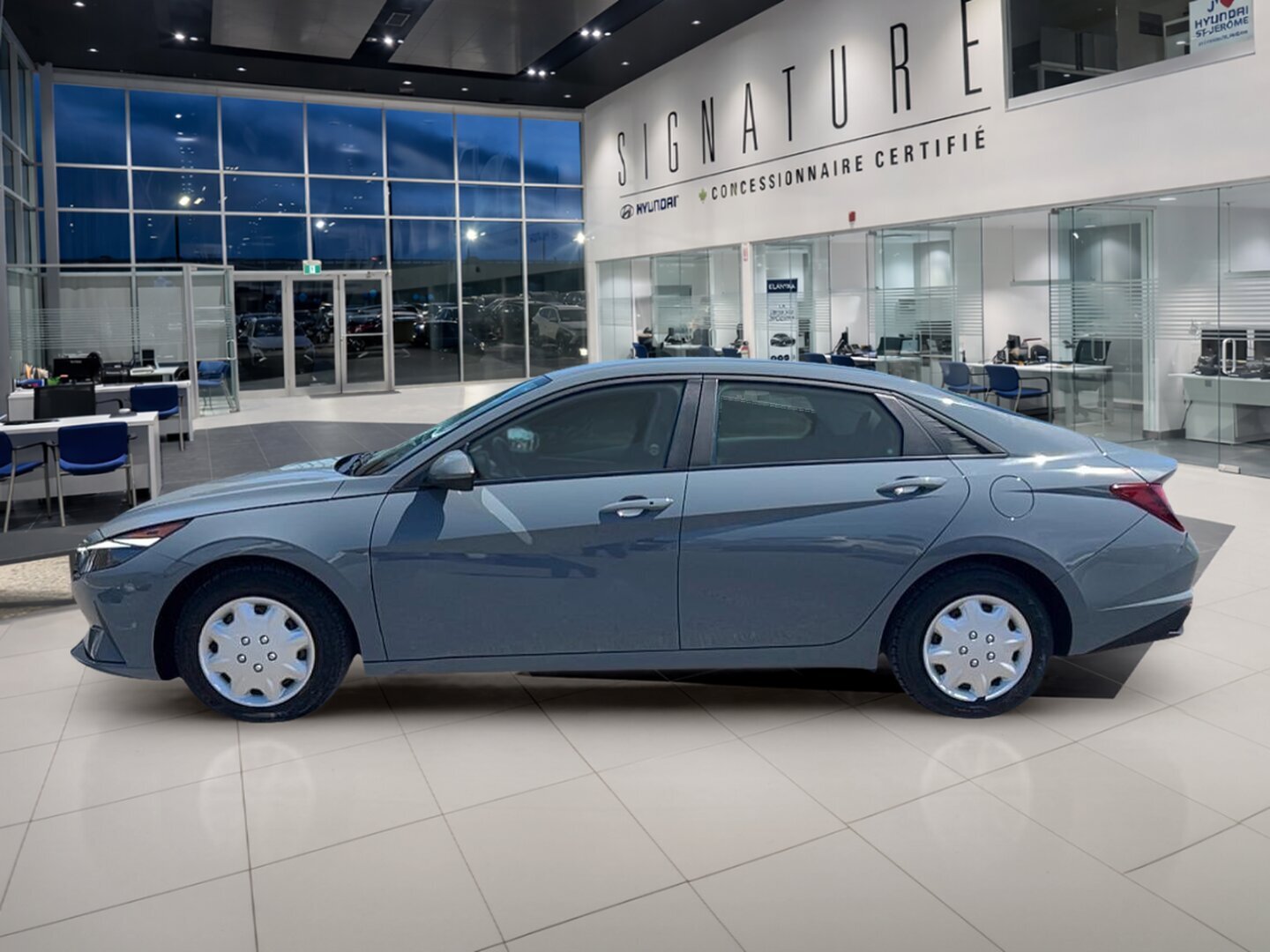 2023 Hyundai Elantra - Image 8