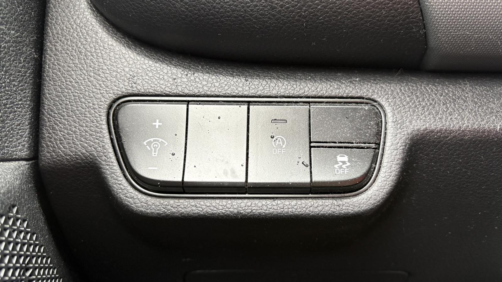 2021 Kia Seltos - Image 3