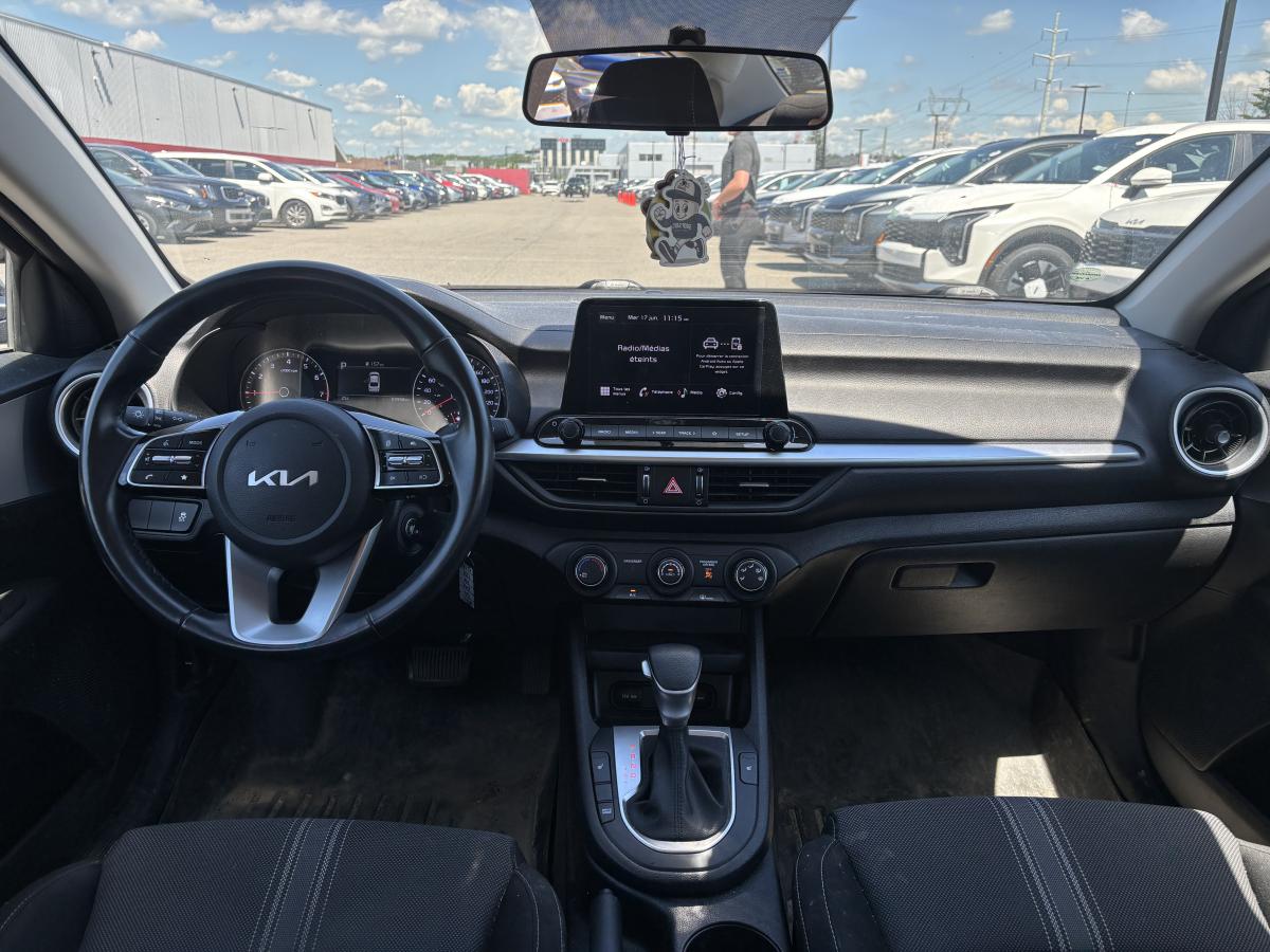 2023 Kia Forte - Image 8