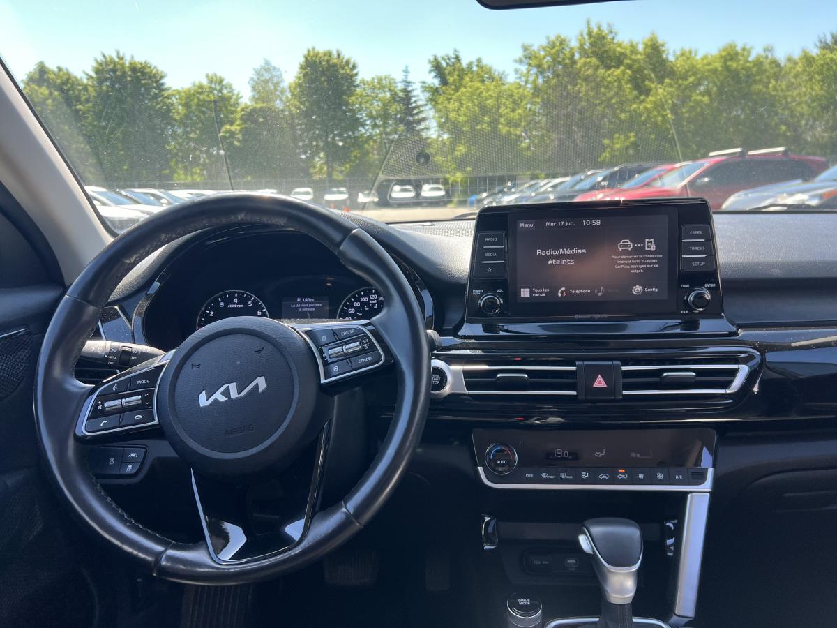 2022 Kia Seltos - Image 16