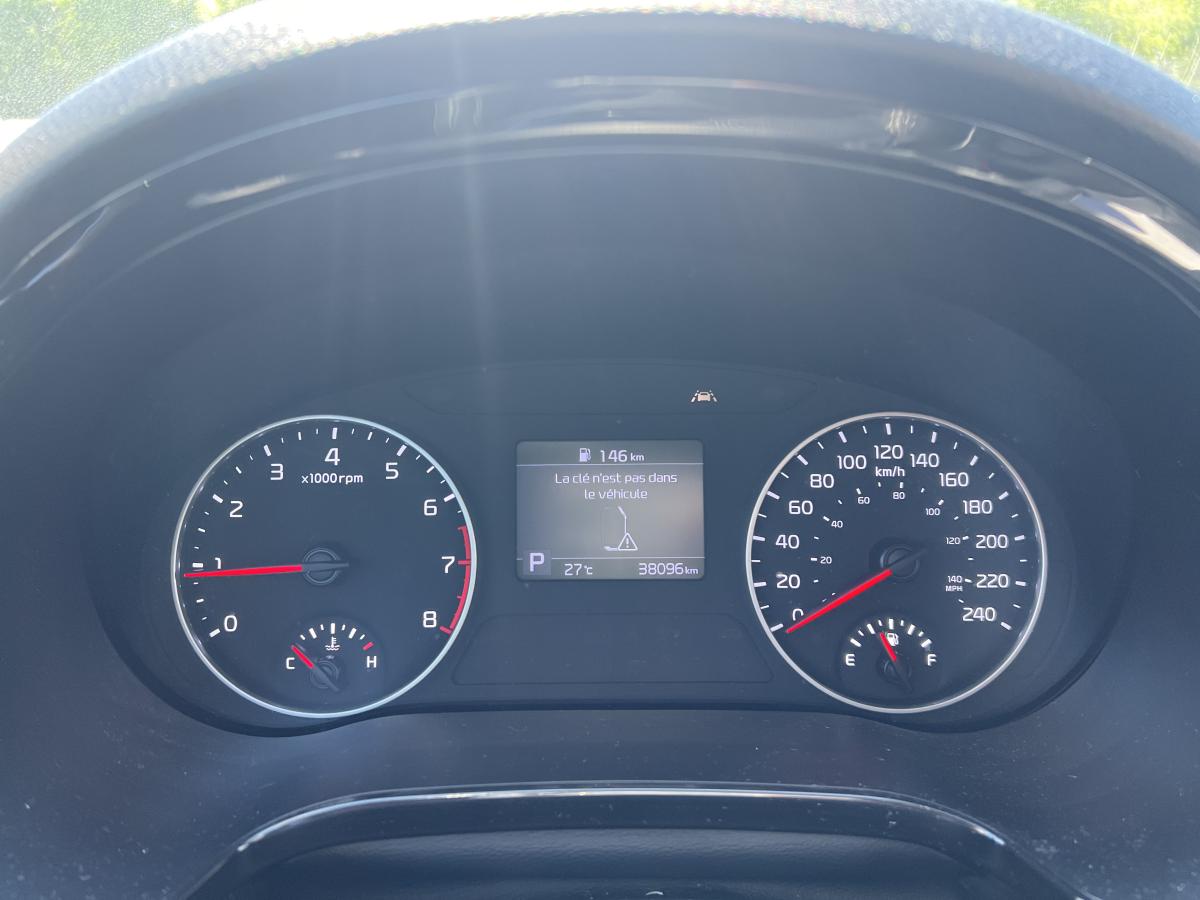 2022 Kia Seltos - Image 18