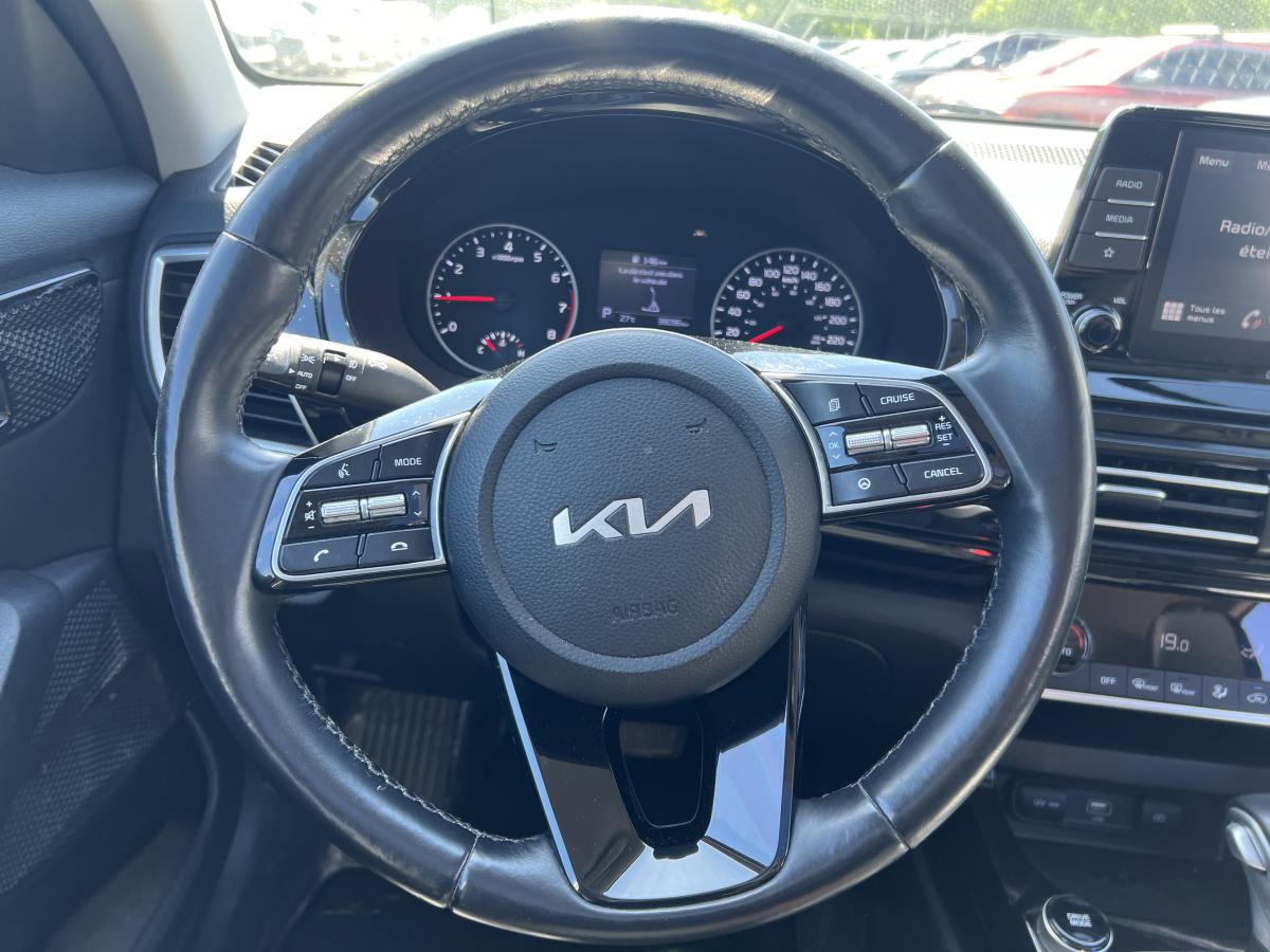 2022 Kia Seltos - Image 19