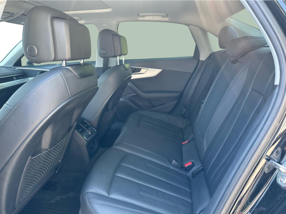 2018 Audi A4 - Image 12