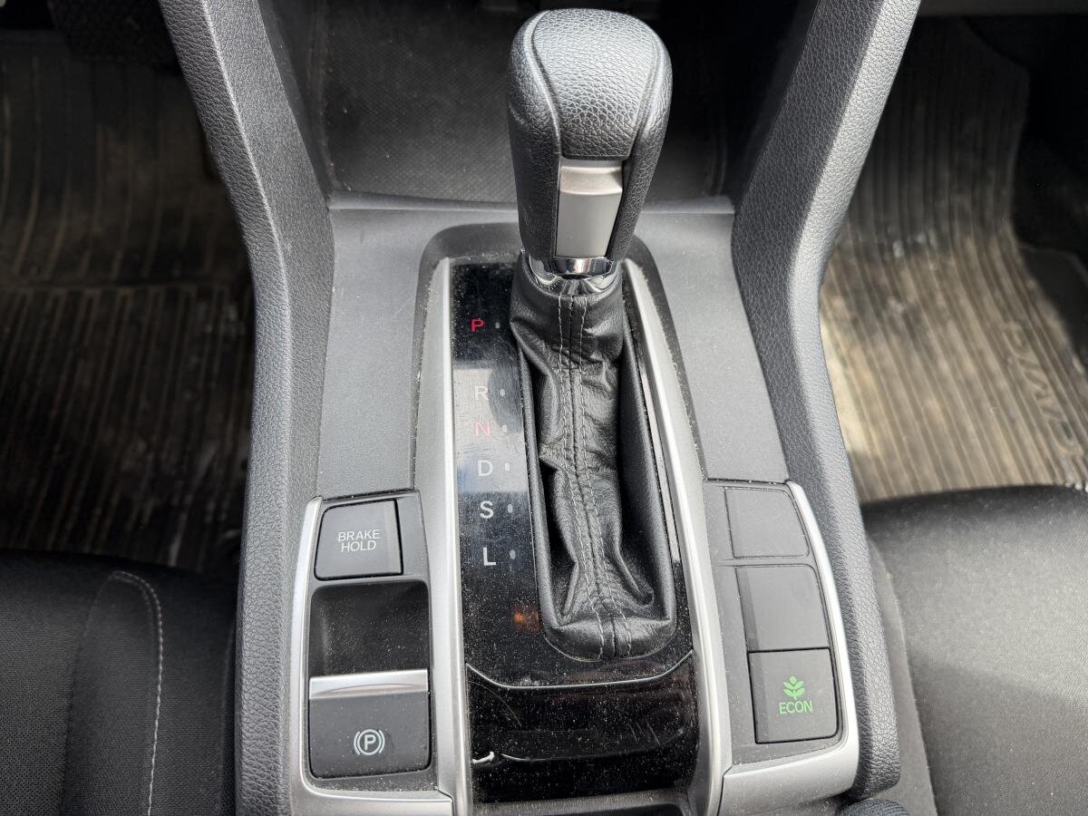 2017 Honda Civic - Image 5