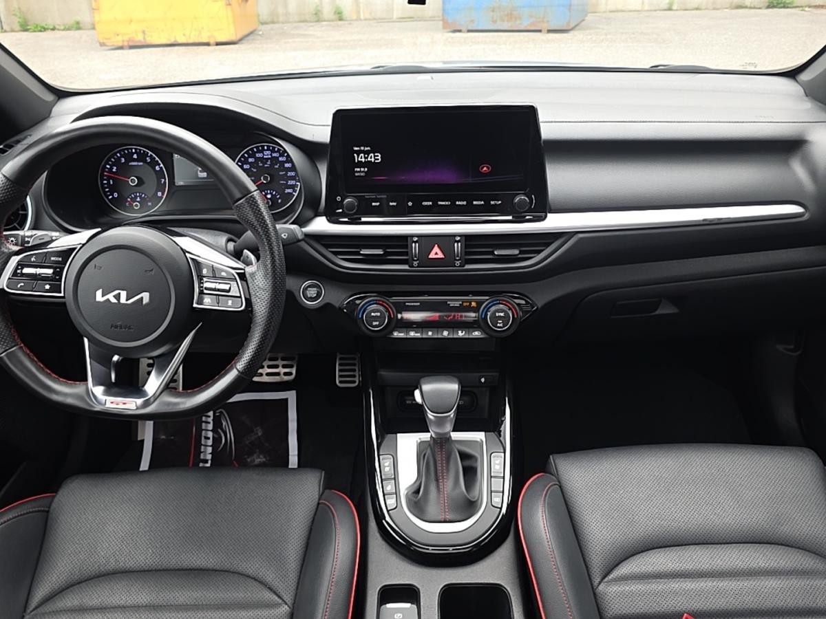 2024 Kia Forte - Image 9
