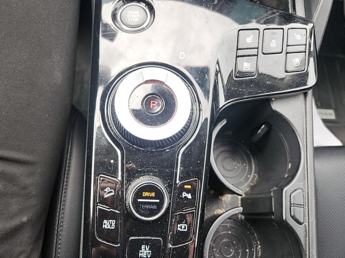 2023 Kia Sportage - Image 15