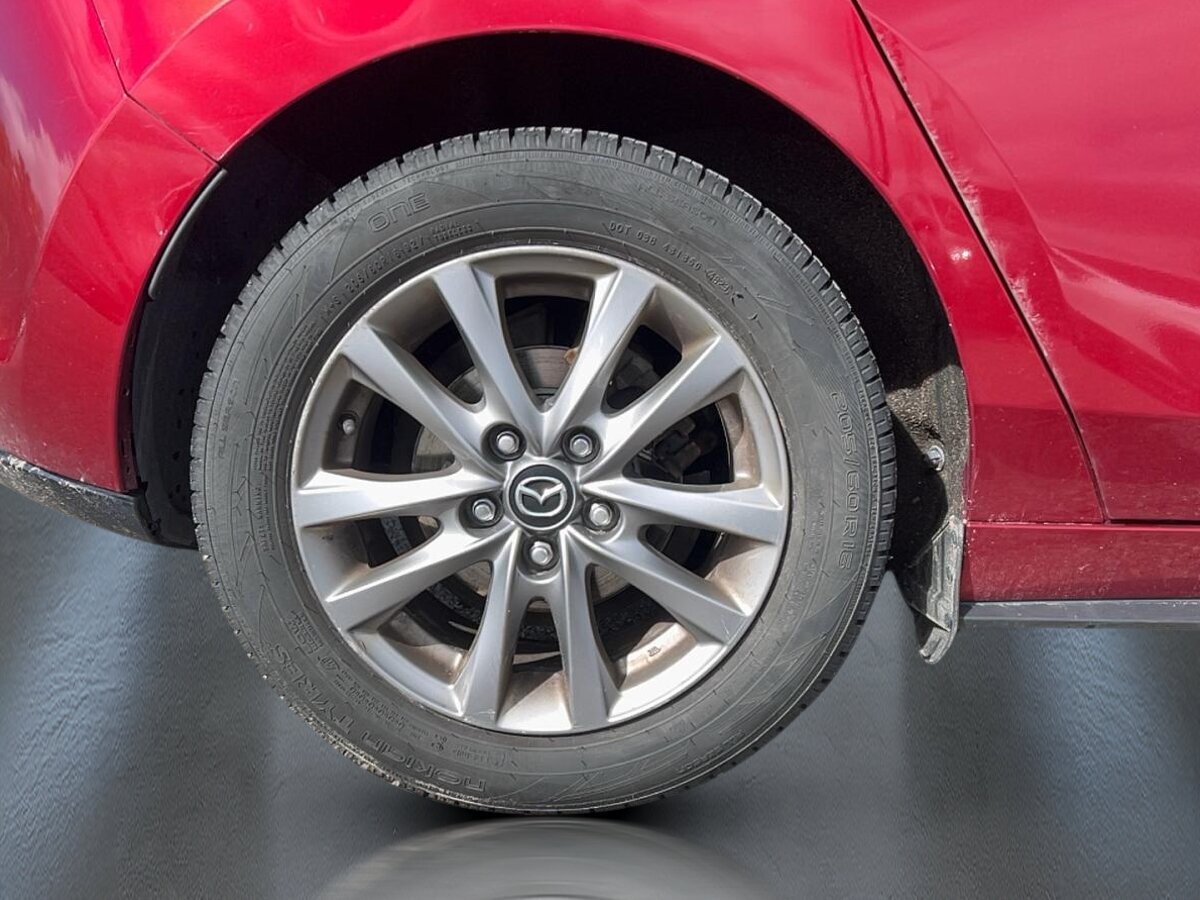 2020 Mazda Mazda3 Sport - Image 8